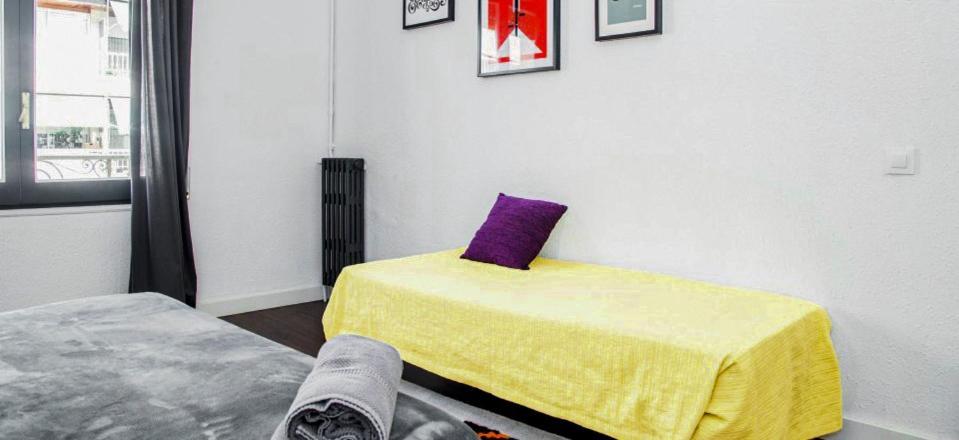 Traveller House Apartment Barcelona Bagian luar foto