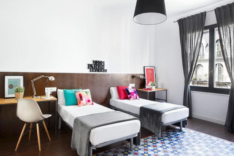 Traveller House Apartment Barcelona Bagian luar foto